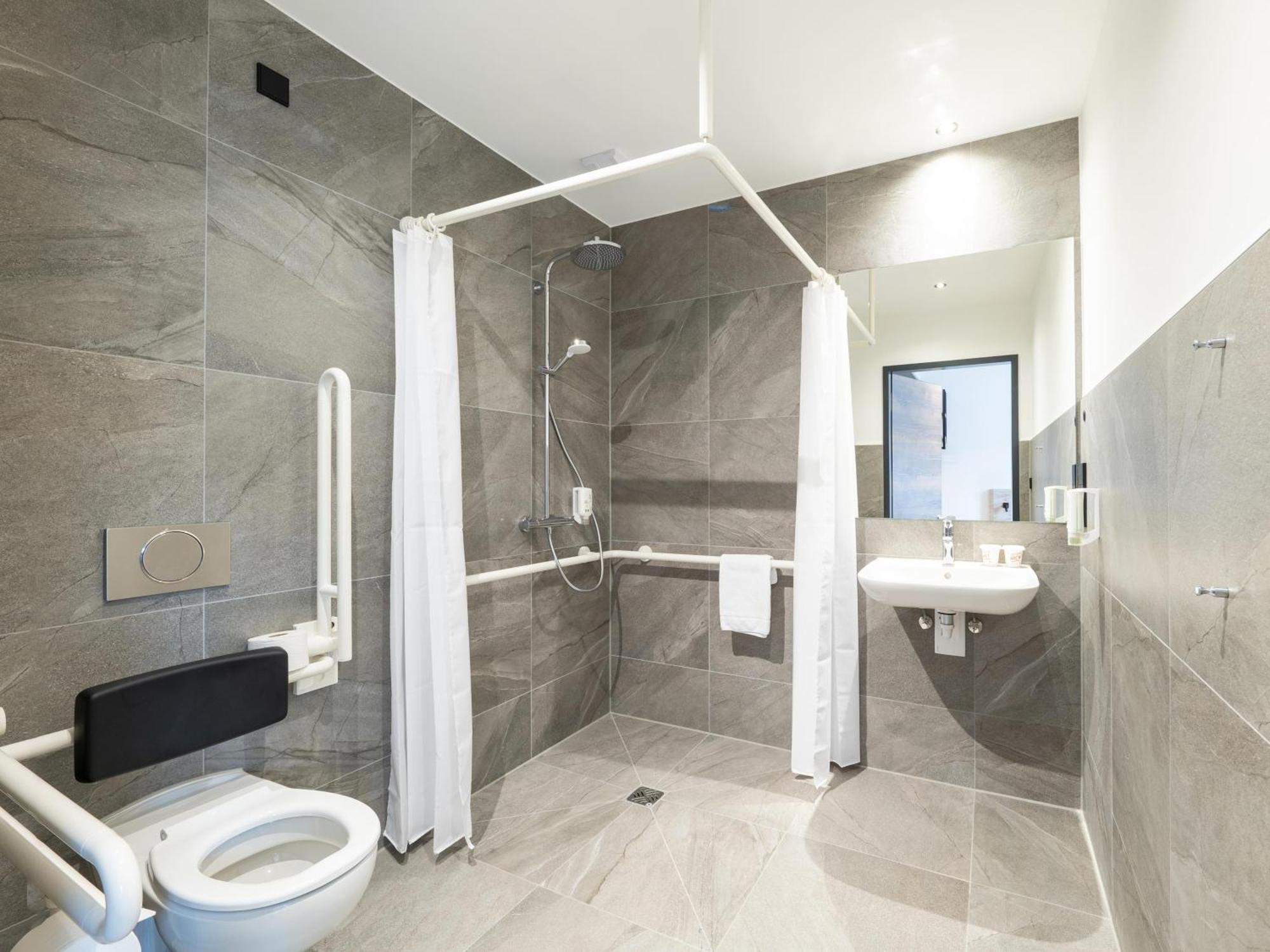 B&B Hotel Albstadt-Hbf المظهر الخارجي الصورة